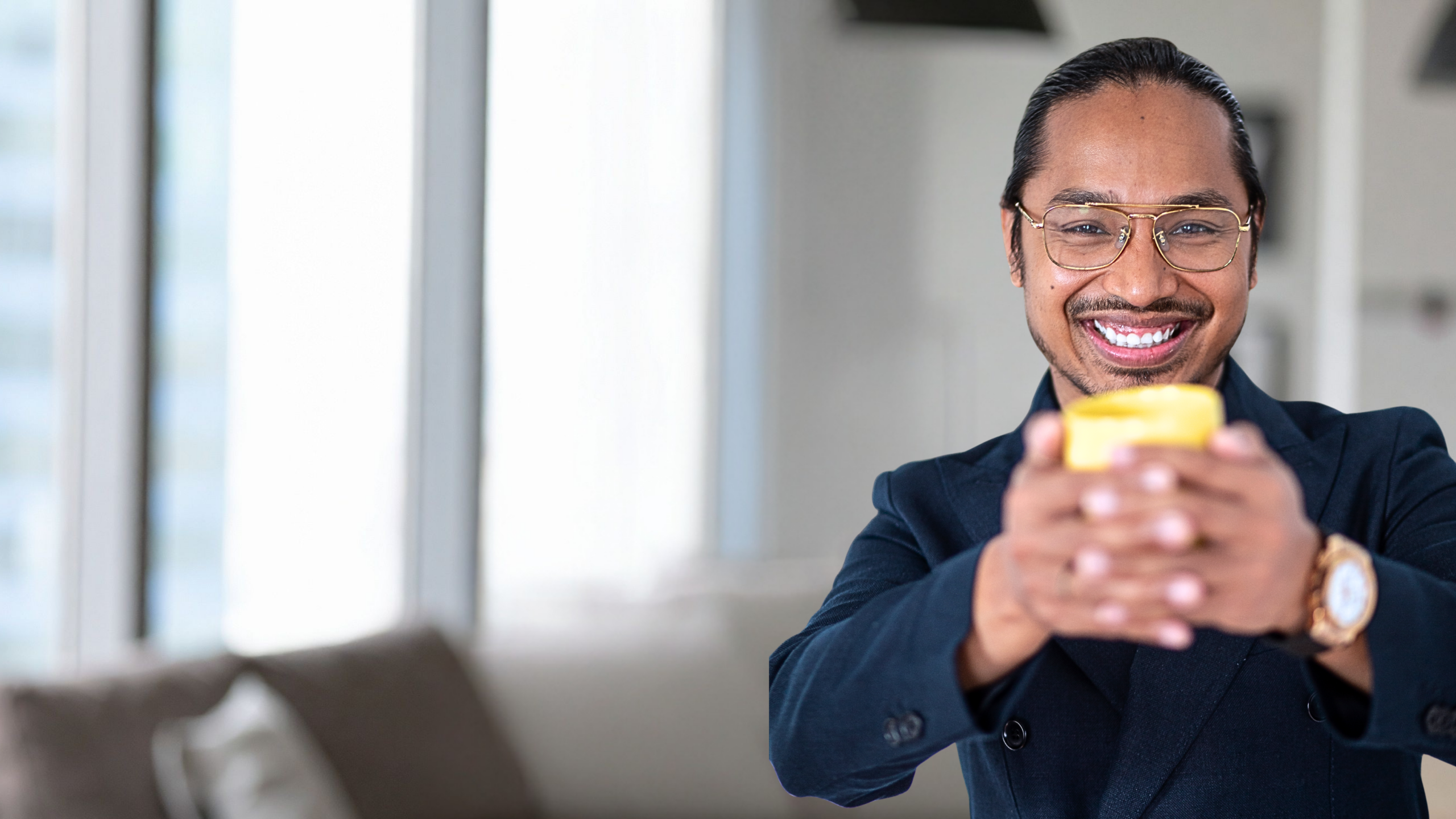  Sawadee I am Su thai 